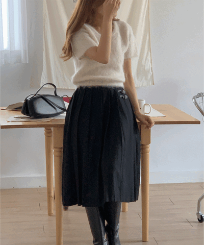 Nellie Wool Pleats Skirt (50% wool) : [PRODUCT_SUMMARY_DESC]